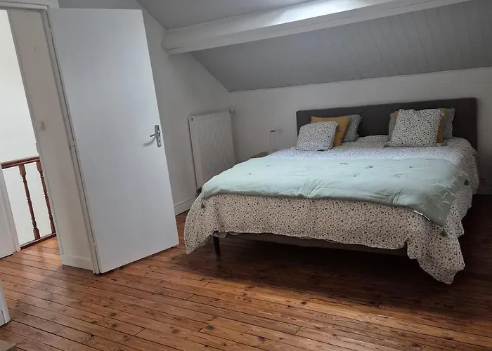 Cosy -proche Centre Ville- Nature Cambrai